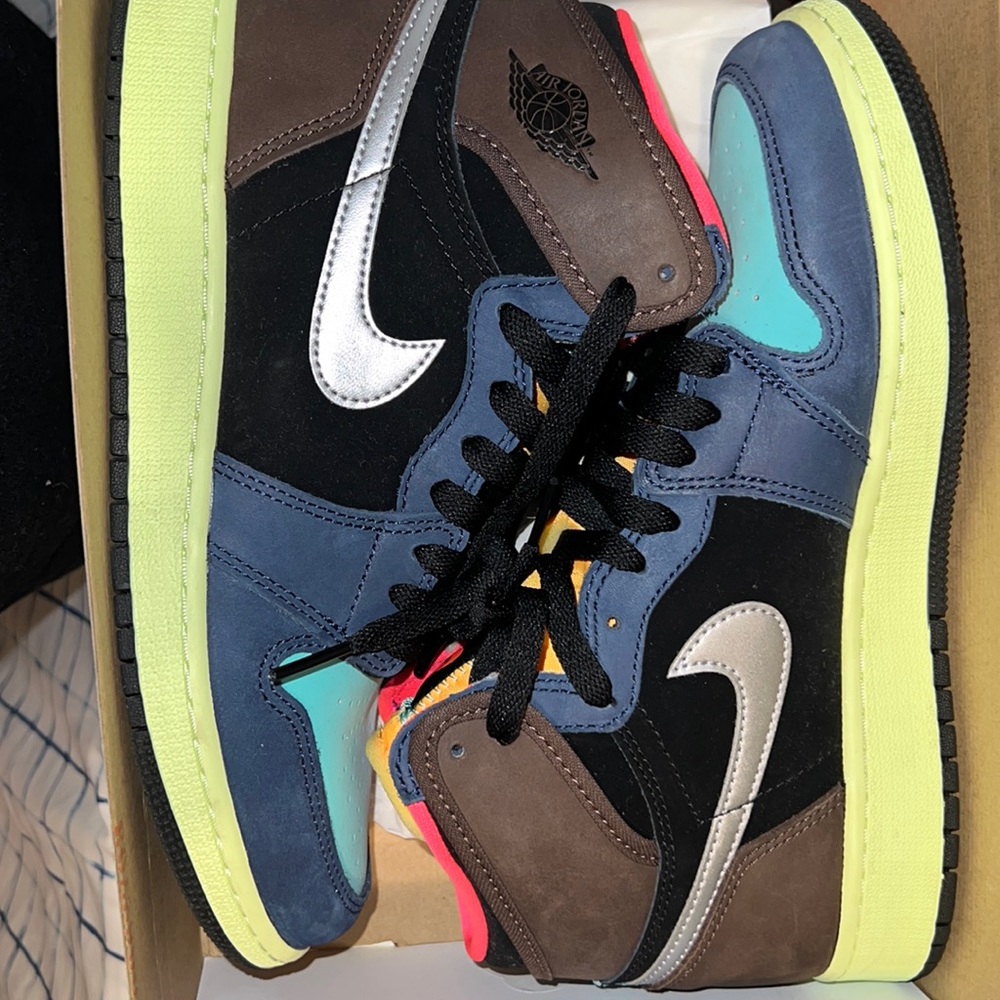Brand new Tokyo 1s